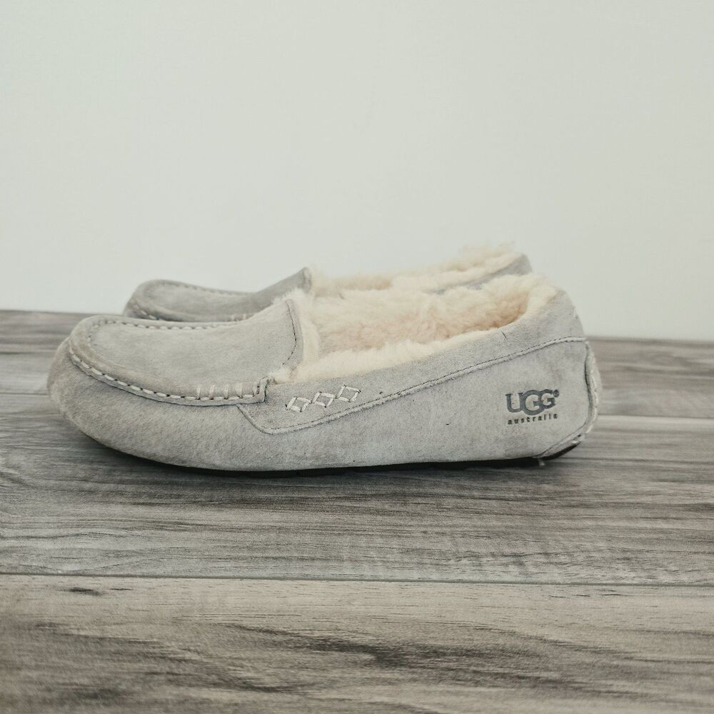 UGG Women's Gray Suede Ansley Shearling Moccasin Slippers Size 7